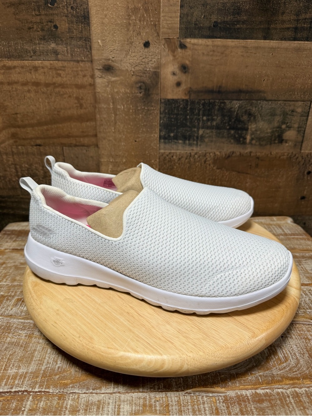 Skechers GOwalk Womens 12 White Mesh Slip On Walking Shoes 15600 WHT